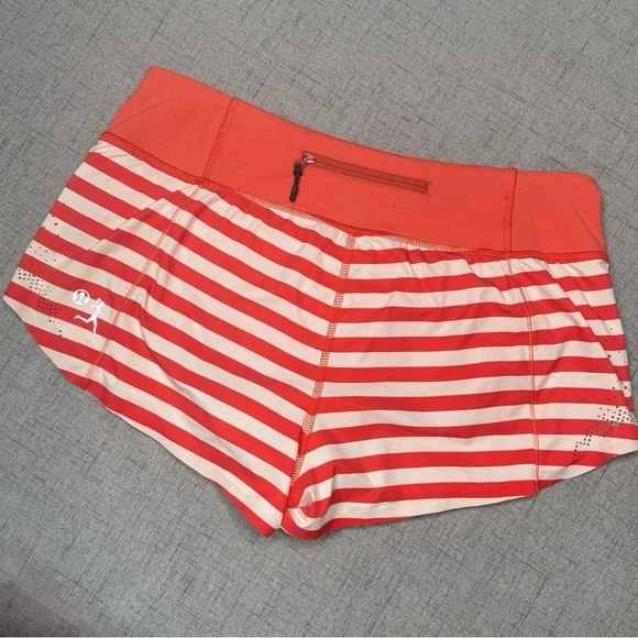 Lululemon Run Light As Air Short Fearless Red Waldo Stripe 2012 Seawheeze Size 8 - Picture 8 of 11